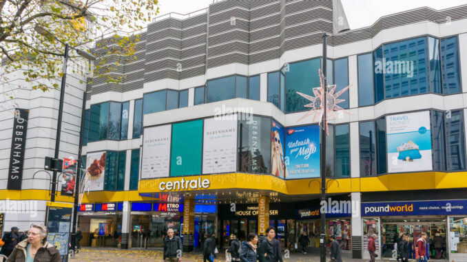 the-centrale-shopping-centre-in-croydon-is-to-be-redeveloped-and-combined-KJHDXD