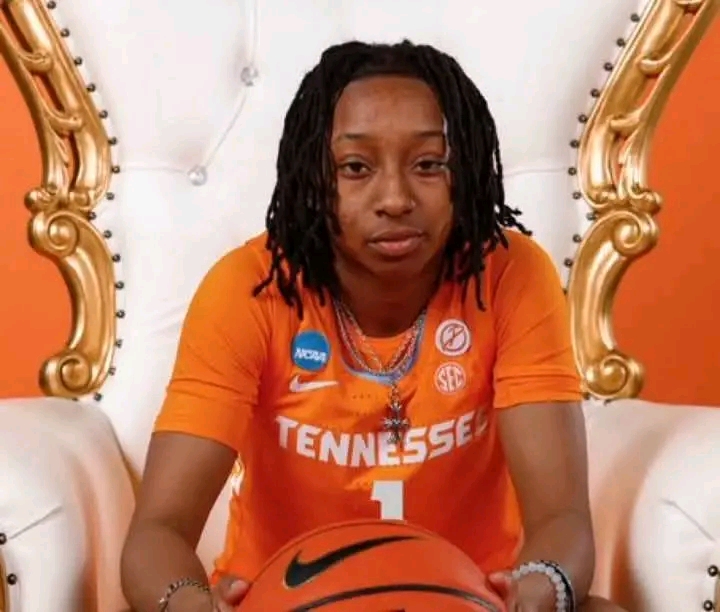 A Shocking Flip FiveStar Prospect Nya Robertson Upends Elite