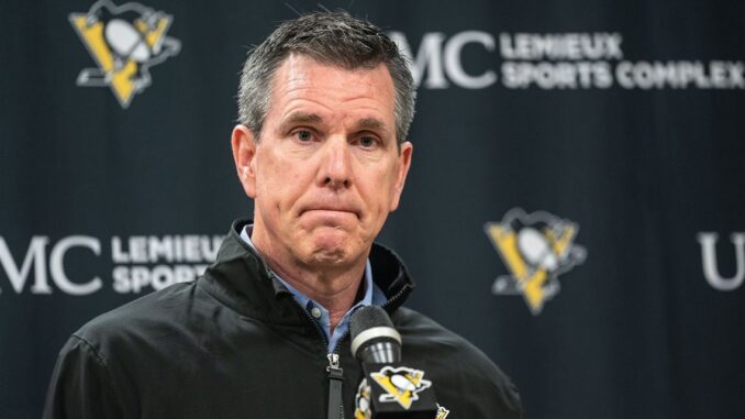 Pens-clean-out-their-lockers-7-1685718484